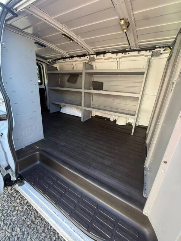 2020 Chevrolet Express 2500