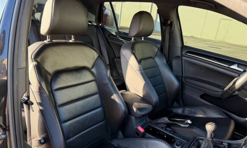 2016 Volkswagen Golf GTI