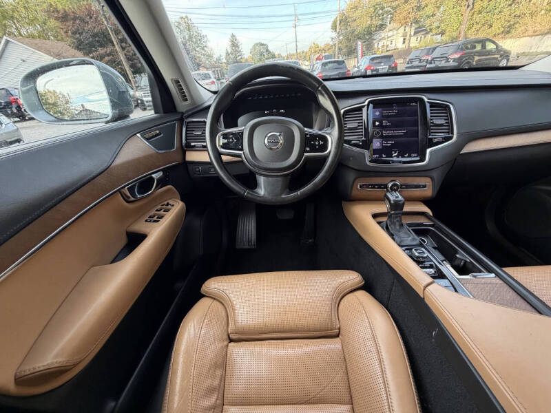 2016 Volvo XC90 T6 Inscription