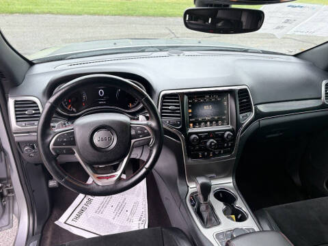 2017 Jeep Grand Cherokee Trailhawk