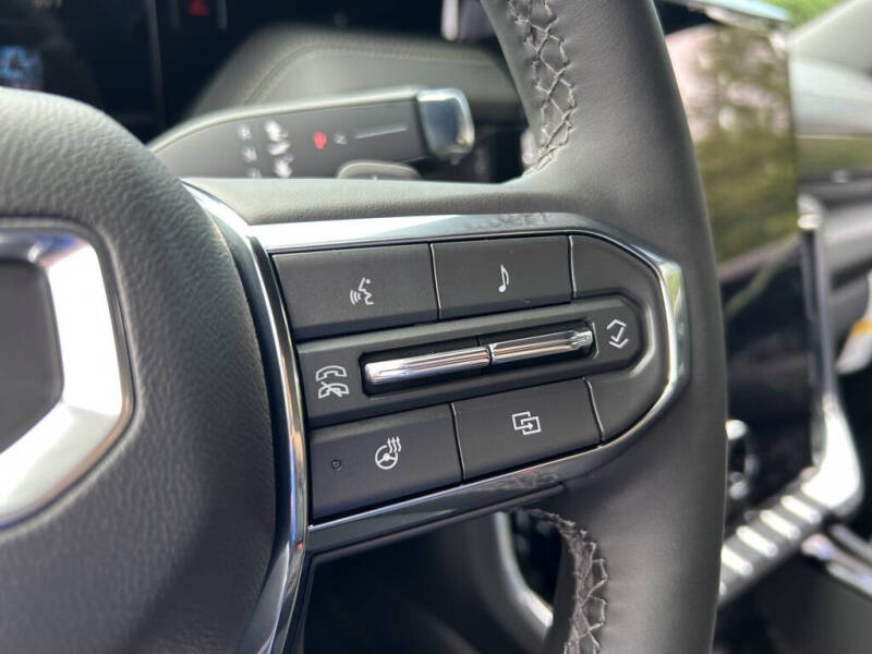 2025 GMC Yukon XL Elevation