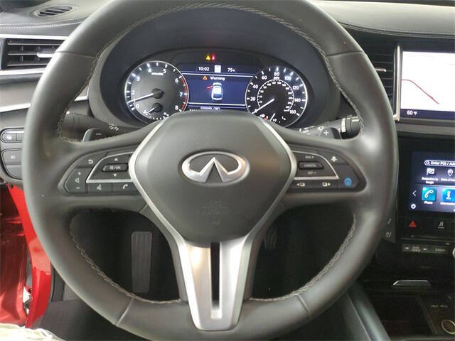 2023 Infiniti QX55 Essential
