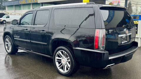 2013 Cadillac Escalade ESV Premium