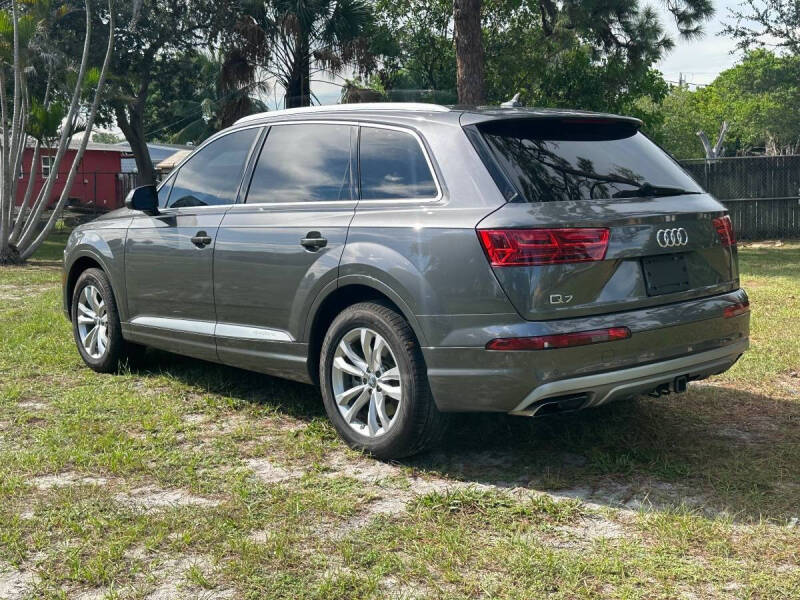 2019 Audi Q7 quattro SE Premium Plus 45 TFSI