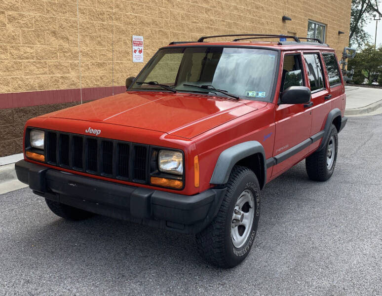1997 Jeep Cherokee for sale at MEDINA WHOLESALE LLC in Wadsworth OH