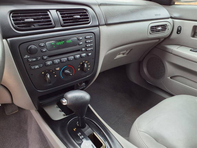 2002 Ford Taurus SES Deluxe