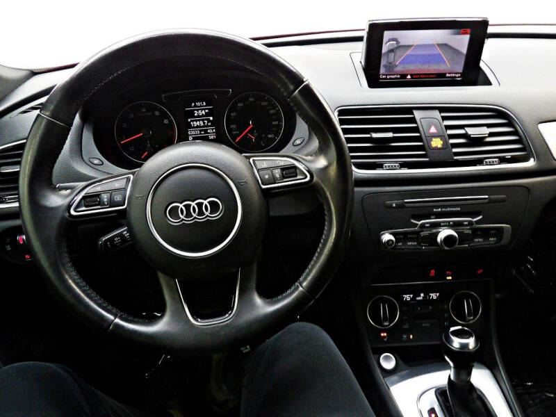 2017 Audi Q3 2.0T Premium Plus