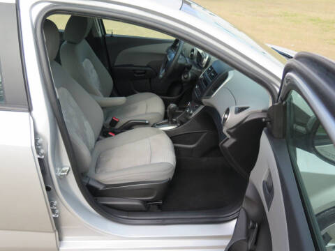 2016 Chevrolet Sonic LS Auto
