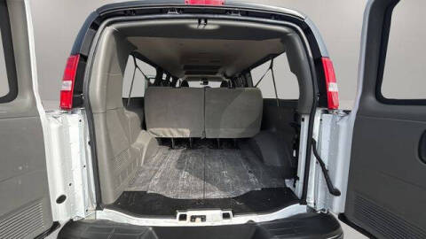 2024 Chevrolet Express LT 3500