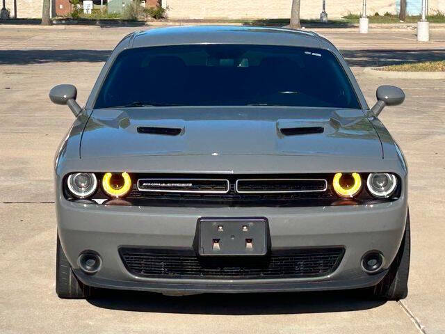 2018 Dodge Challenger SXT