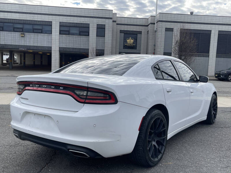 2015 Dodge Charger SE