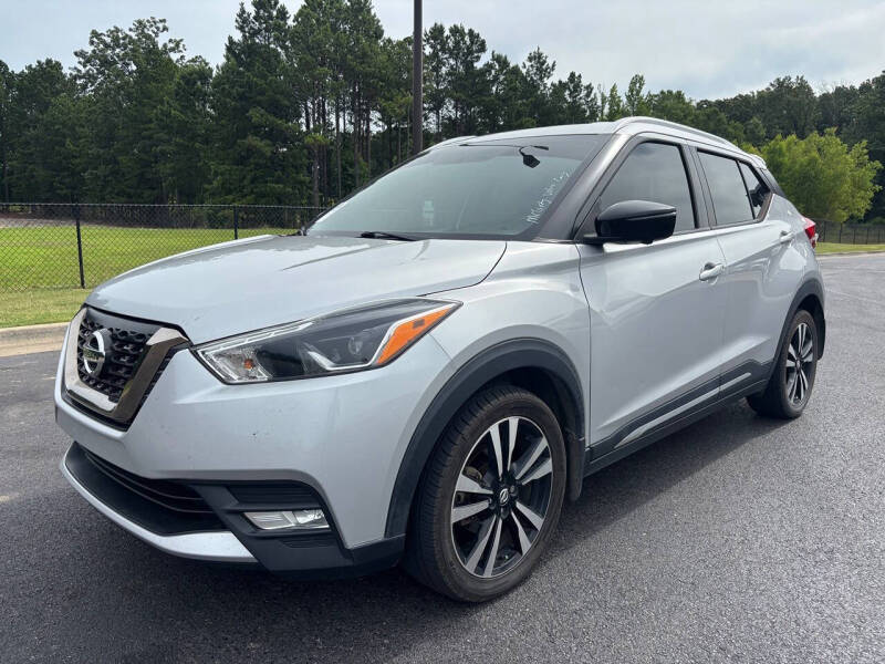 2019 Nissan Kicks SR