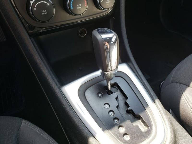 2013 Chrysler 200 LX