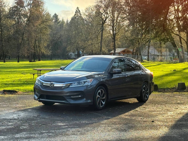 2016 Honda Accord EX-L V-6's photo