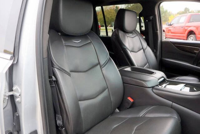 2019 Cadillac Escalade ESV Platinum