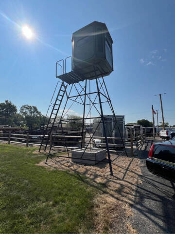 2024 Redneck Deer blind 6x6