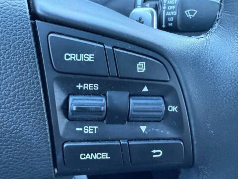 2016 Hyundai Genesis