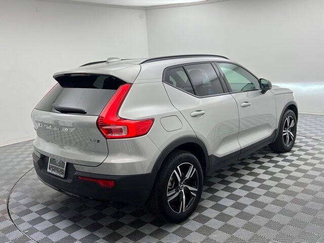2024 Volvo XC40