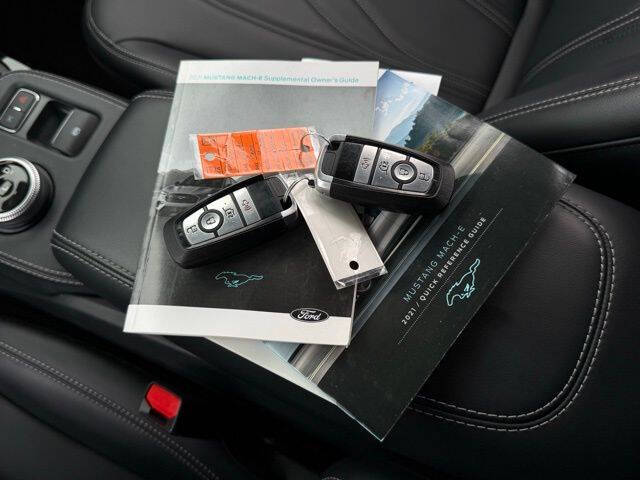 2021 Ford Mustang Mach-E Select