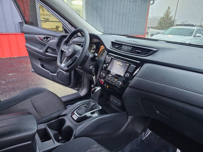 2019 Nissan Rogue S
