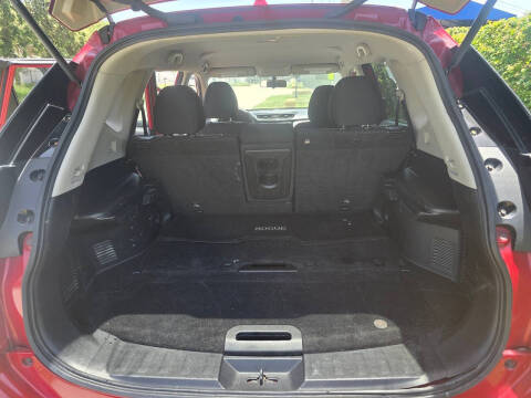 2017 Nissan Rogue SV