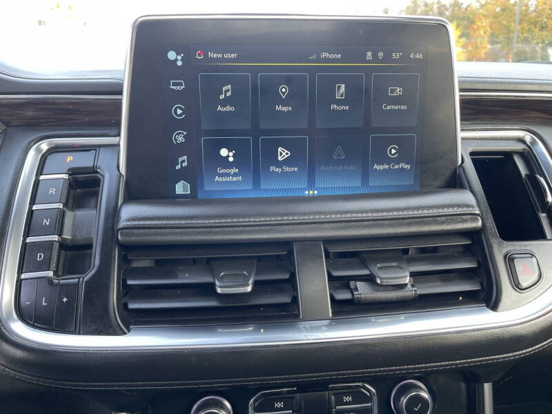 2022 Chevrolet Suburban LT