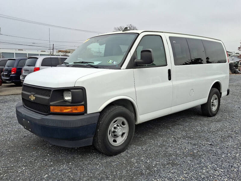 2017 Chevrolet Express LS 2500