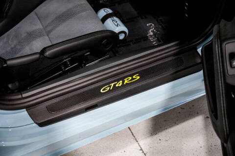 2023 Porsche 718 Cayman GT4 RS