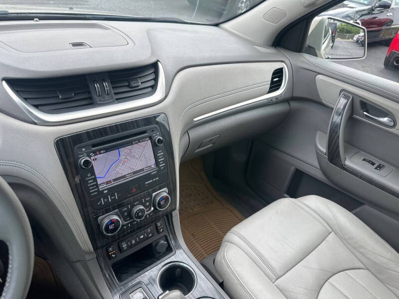 2013 Chevrolet Traverse LTZ