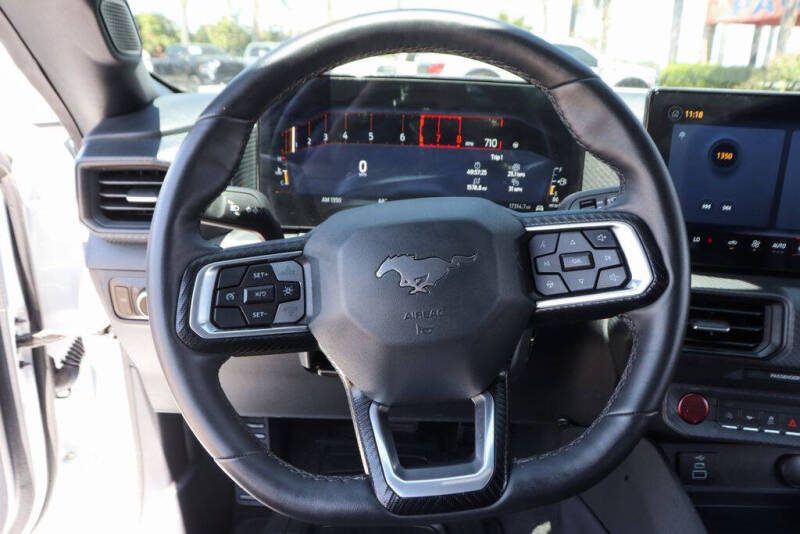 2025 Ford Mustang EcoBoost