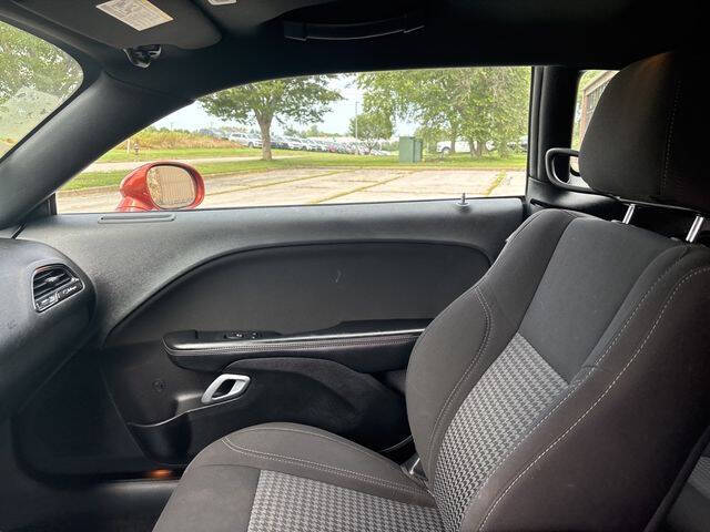 2022 Dodge Challenger SXT