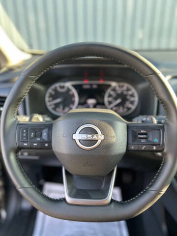 2025 Nissan Rogue SV