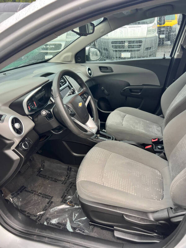 2020 Chevrolet Sonic LT