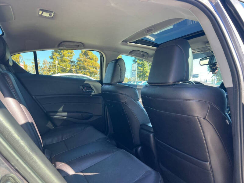 2018 Acura ILX w/Premium