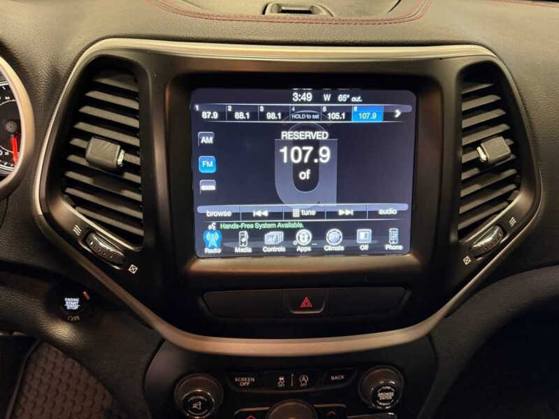 2017 Jeep Cherokee Trailhawk