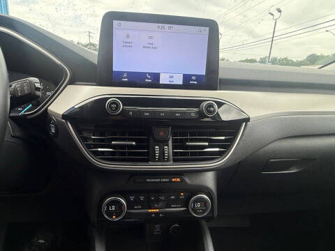 2021 Ford Escape SE