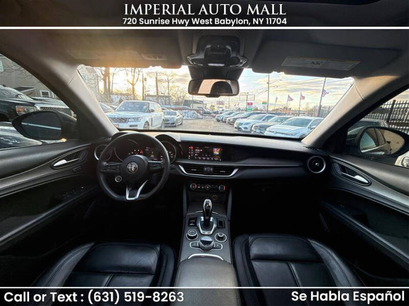 2021 Alfa Romeo Stelvio