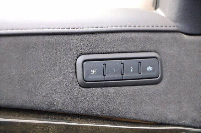 2020 Cadillac Escalade Platinum