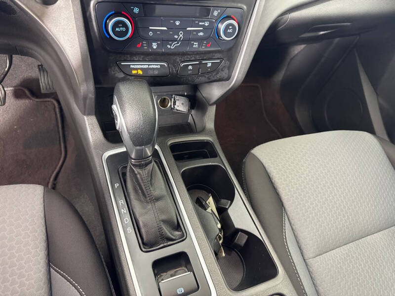 2019 Ford Escape SE