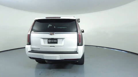 2018 Cadillac Escalade Luxury