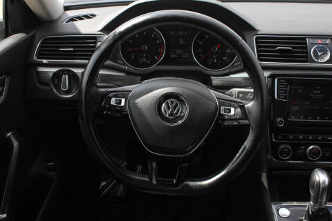 2016 Volkswagen Passat