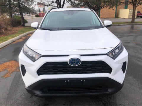 2022 Toyota RAV4 Hybrid LE