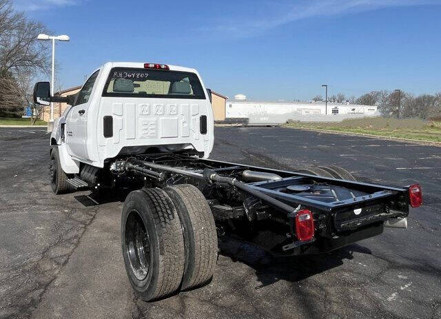 2024 Chevrolet Silverado 4500HD