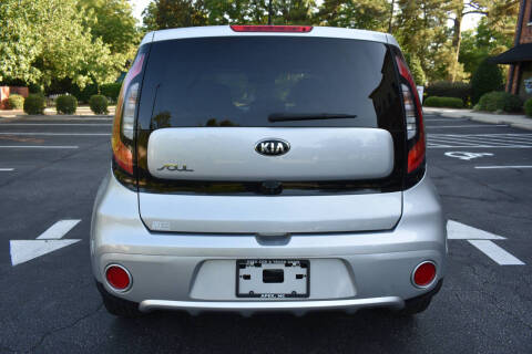 2017 Kia Soul +