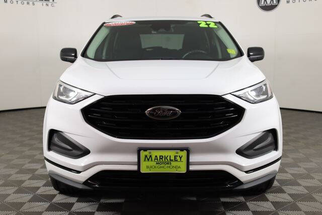 2022 Ford Edge SE