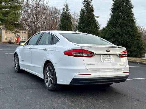 2019 Ford Fusion Hybrid Titanium