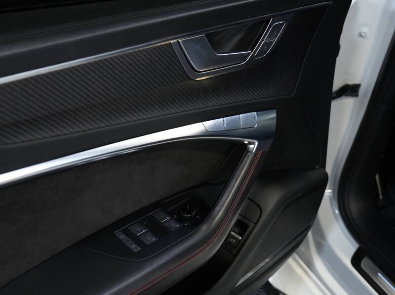 2021 Audi RS 6 Avant 4.0T quattro Avant