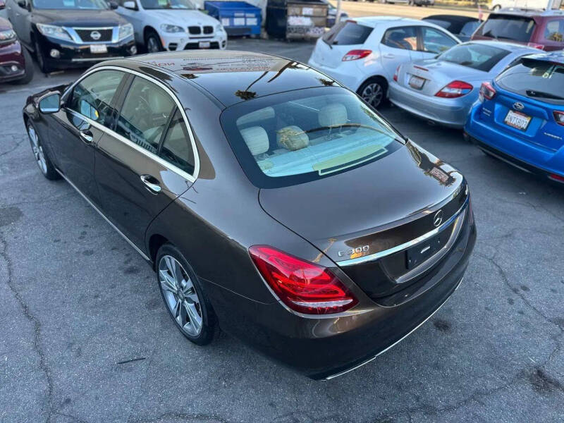 2016 Mercedes-Benz C-Class