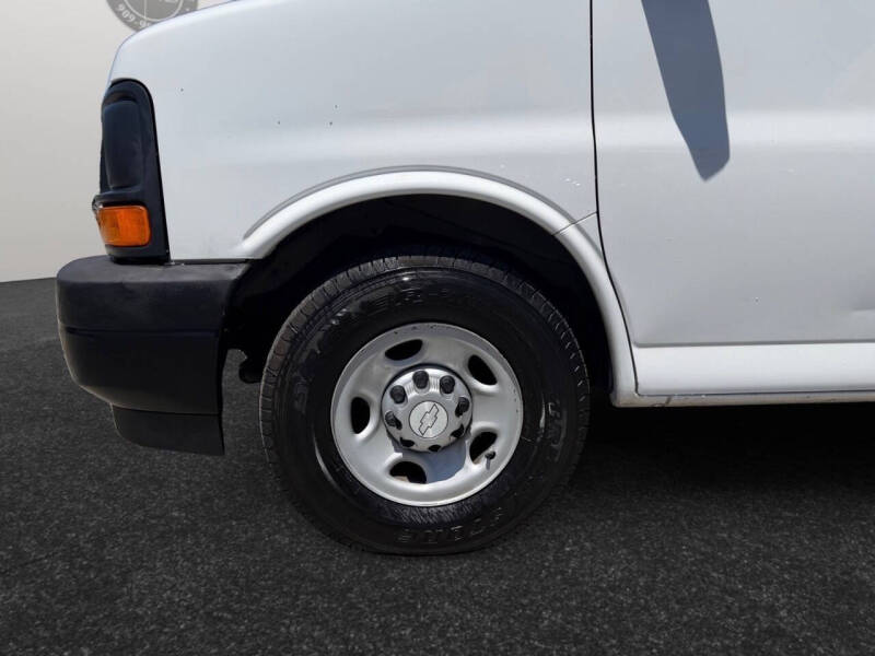 2017 Chevrolet Express 2500
