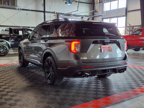 2020 Ford Explorer ST